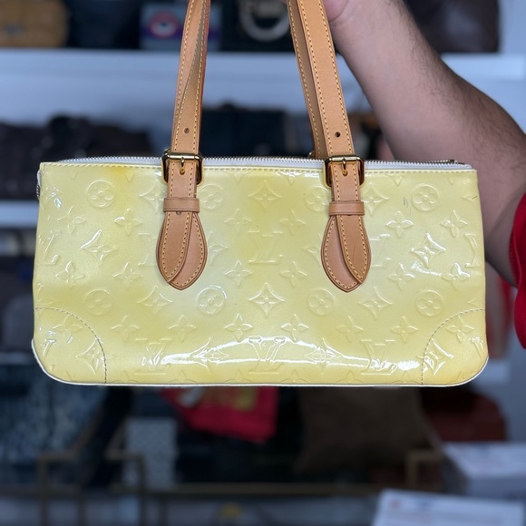 Louis Vuitton Handbags - LV Vernis Zip Shoulder Bag